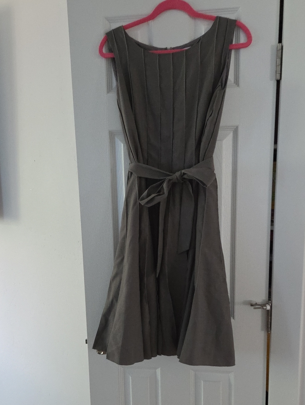 Calvin Klein Gray Sleeveless Pleated Midi Dress with Waist Tie